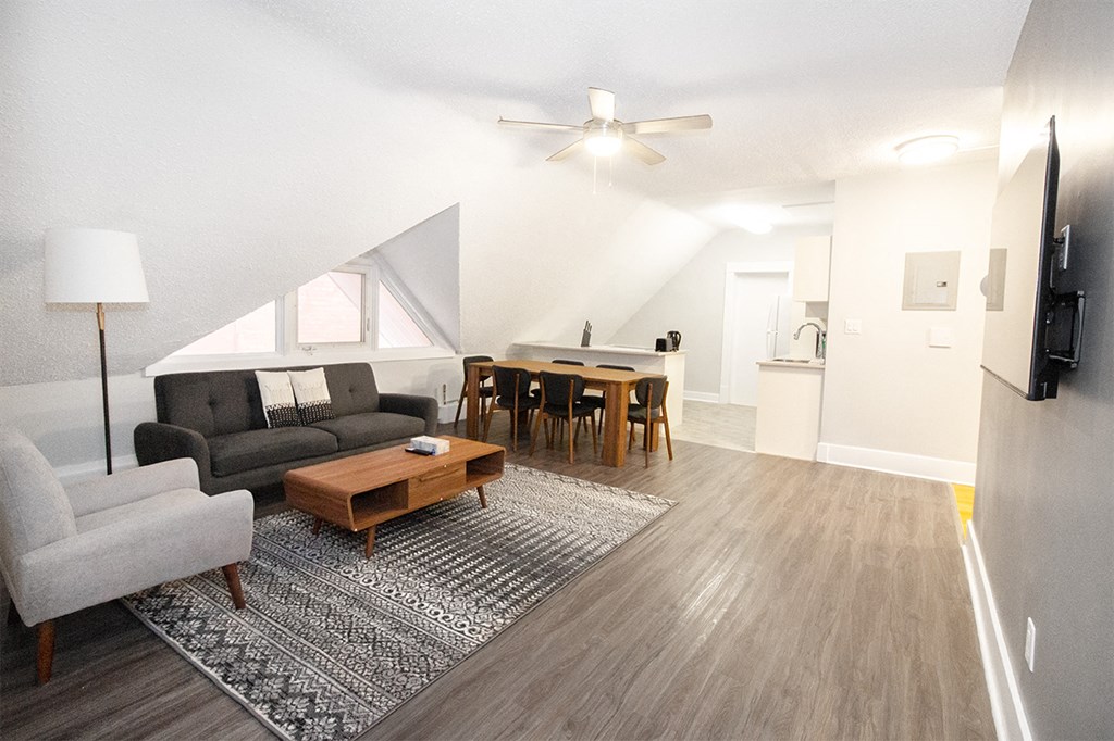 826 Wolseley House Rental Suites Apartments, 826 Wolseley Avenue